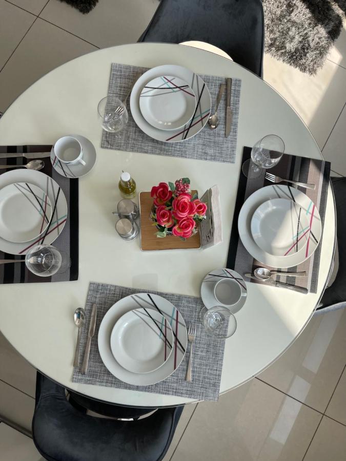 Bright Luxury 2Br Aprt Dubai Marina With Balcony Apartamento Exterior foto